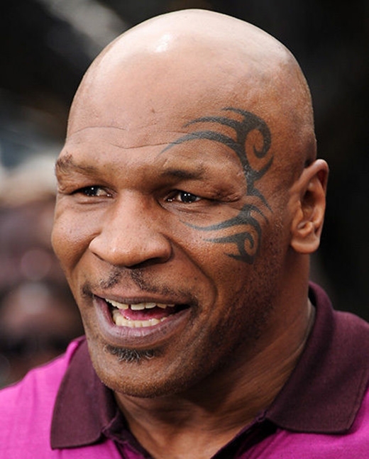 
	
	Hình xăm của Mike Tyson cực kì nổi tiếng nhờ nằm ở vị trí khá ấn tượng trên khuôn mặt anh.